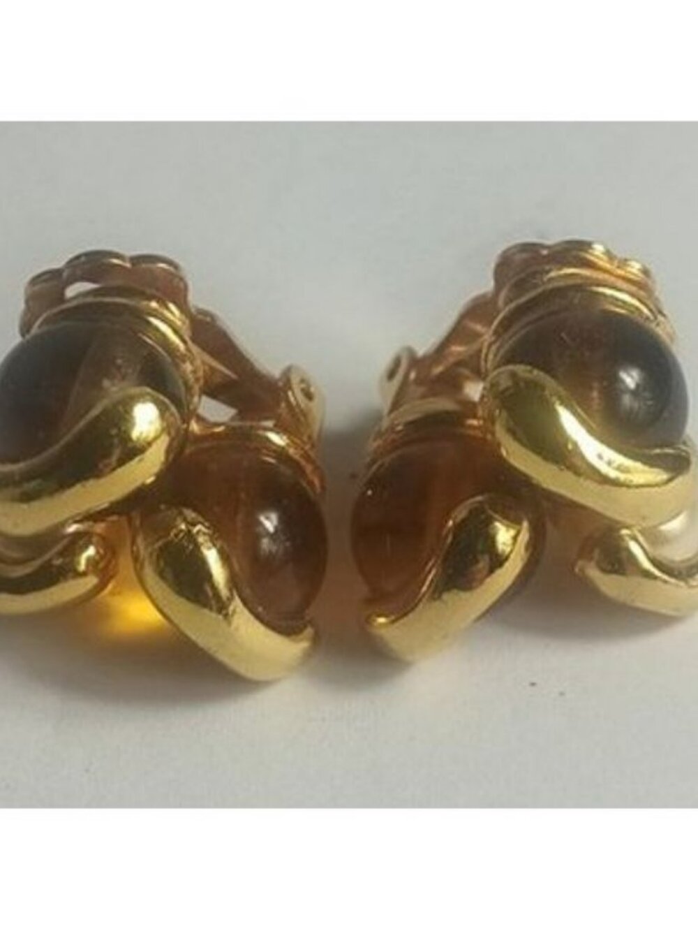 Vtg Signed Carlisle Earrings NY Heavy GP, Poured Amber Glass Faux Pearl Clip On